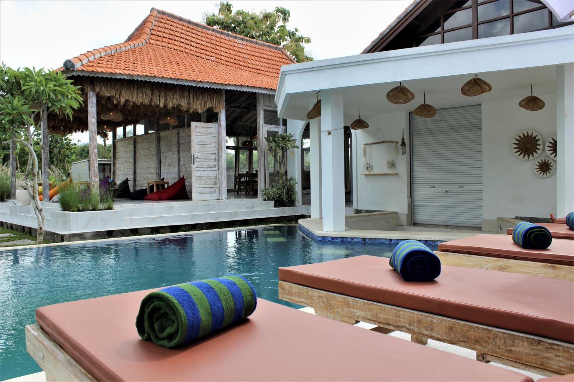 Green Village Jungle Resort Batununggul Exterior photo
