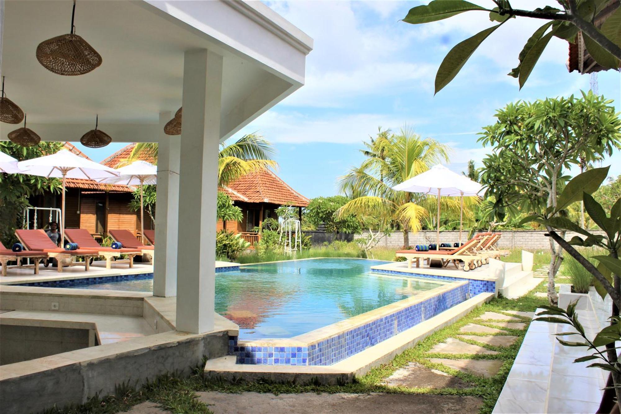 Green Village Jungle Resort Batununggul Exterior photo